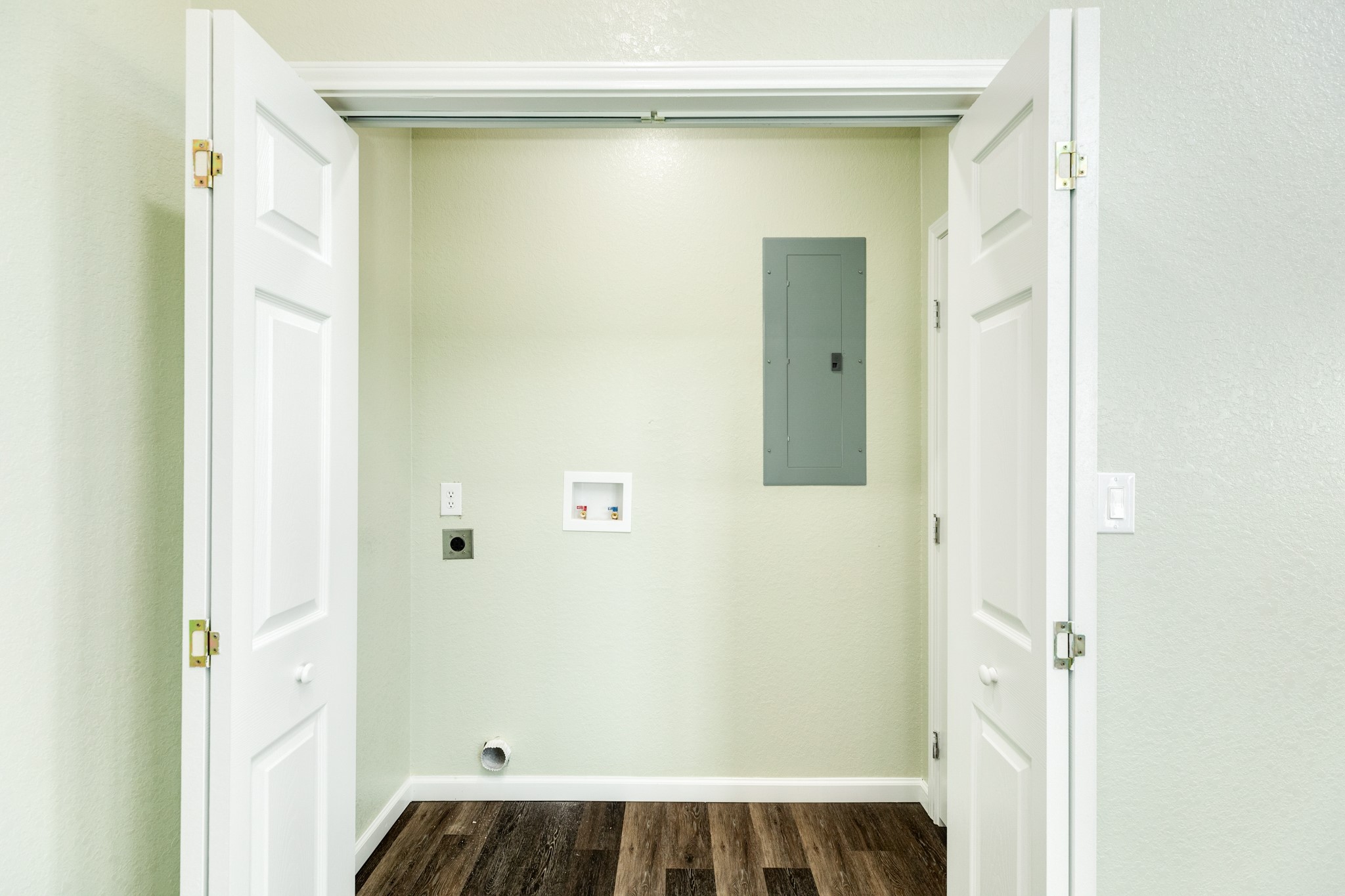 4726 Palm Street Freeport, TX 77541 - Photo 16 of 30 a bathroom with a sink and a mirror