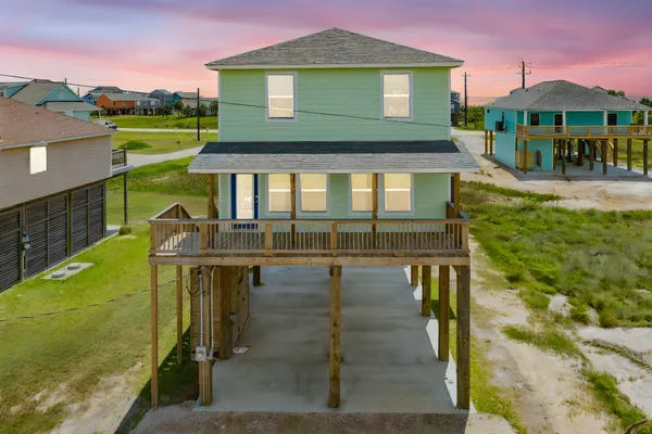 $390,000 | 4726 Palm Street, Freeport, TX 77541