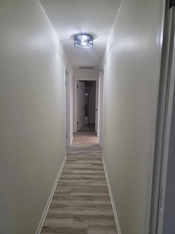 $2,500 | 4905 143rd Place, Midlothian, IL 60445