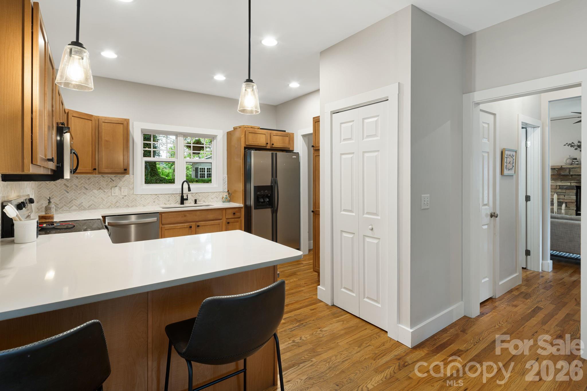 29 Winding Road Asheville, NC 28803 - Photo 10 of 33 Gallery Image 10