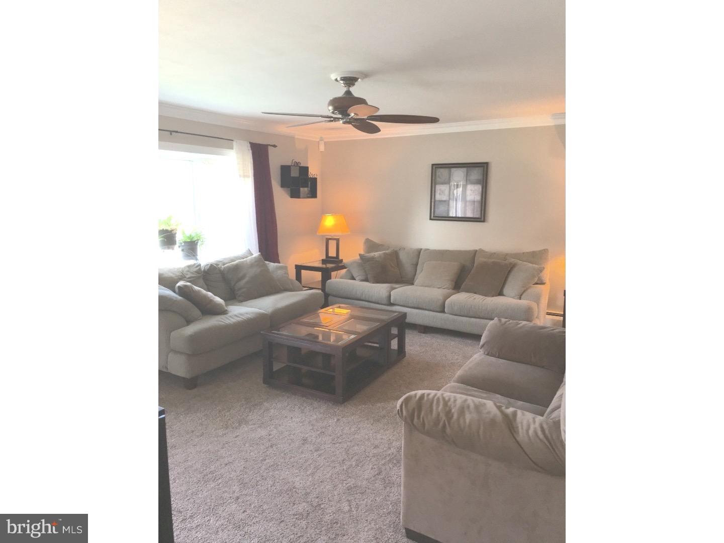 40 Quiet Road Levittown, PA 19057 - Photo 2 of 21 Living Room