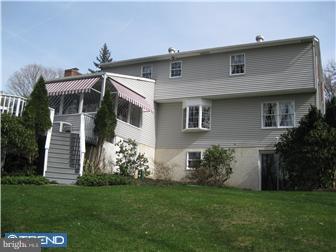 979 Jefferis Bridge Road West Chester, PA 19382 - Photo 3 of 12 Exterior Back