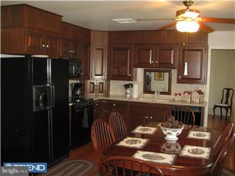 979 Jefferis Bridge Road West Chester, PA 19382 - Photo 7 of 12 Kitchen