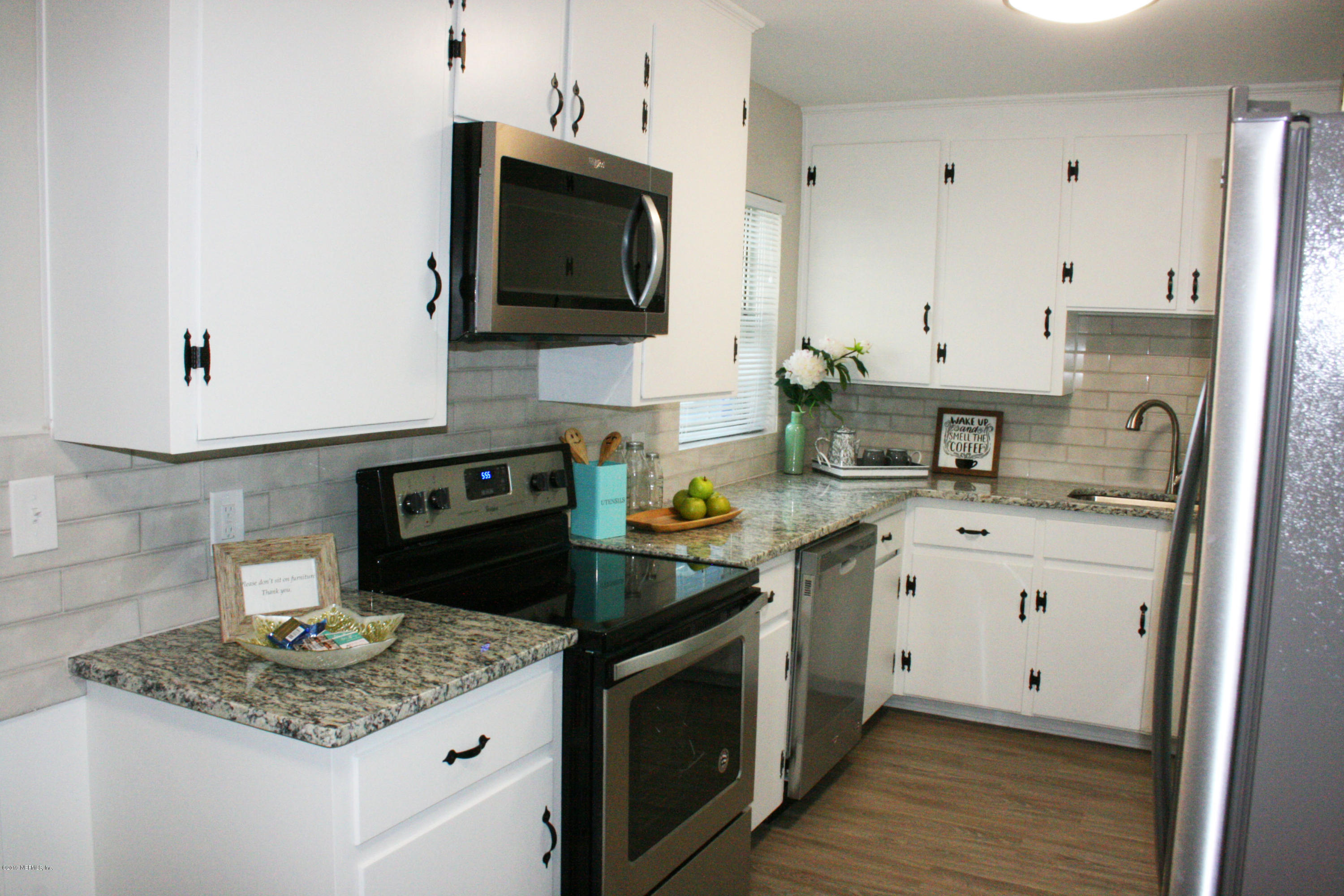 4556 Cambridge Road Jacksonville, FL 32210 - Photo 8 of 36 2019-09-30 05.10.44