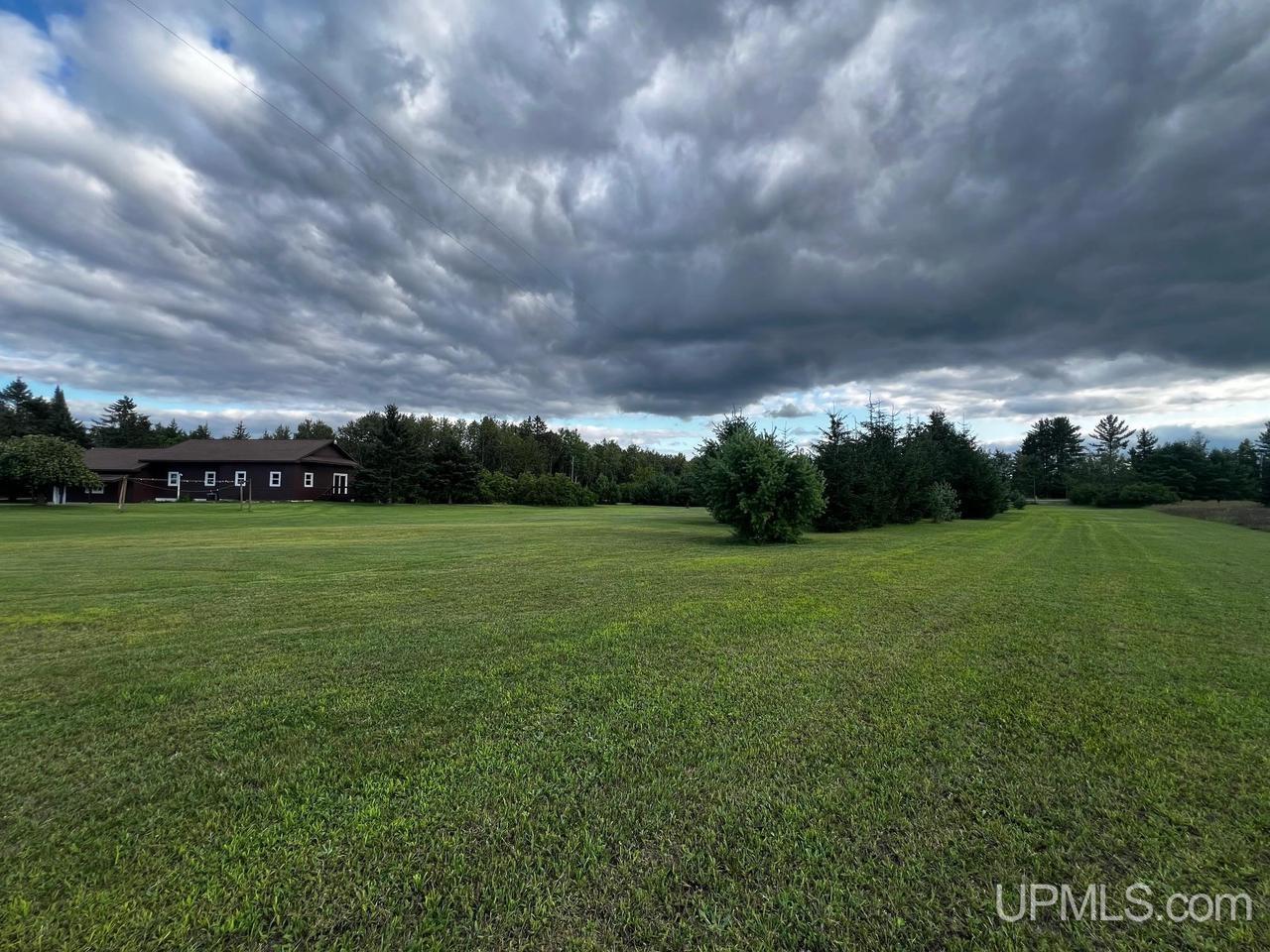 W7522 Swanson 24.5 Road Daggett, MI 49821 - Photo 7 of 27 Gallery Image 7