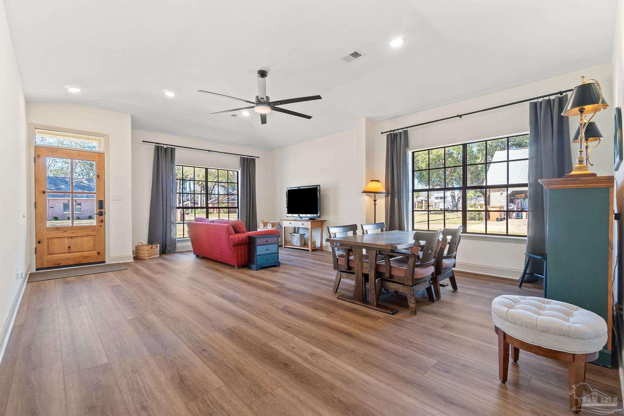 3244 Cobblestone Drive Pace, FL 32571 - Photo 5 of 43