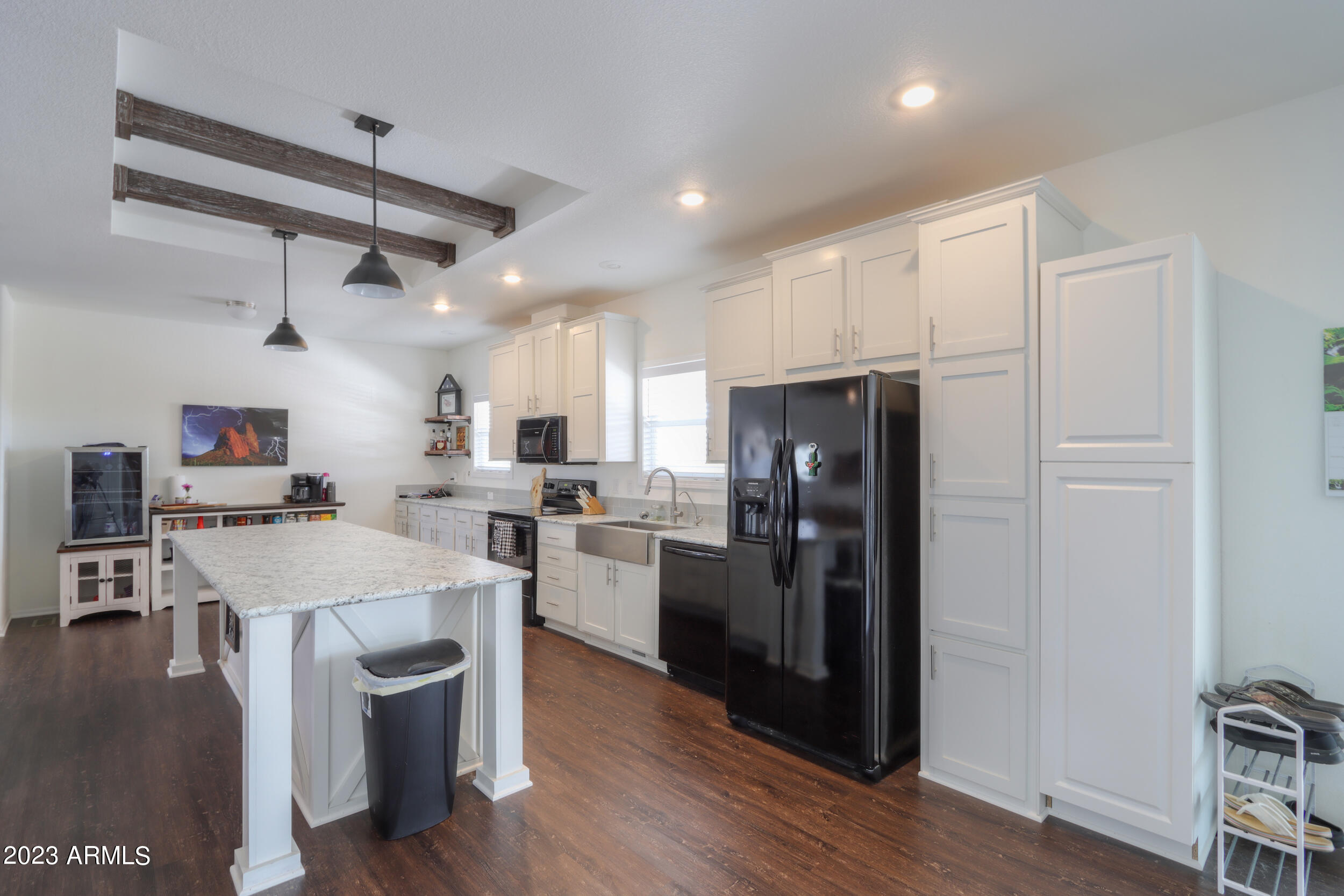 53447 West Fresno Road Maricopa, AZ 85139 - Photo 15 of 49 25