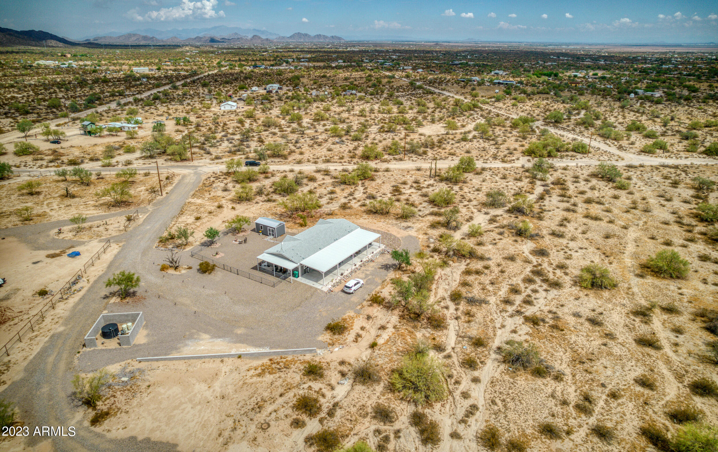 53447 West Fresno Road Maricopa, AZ 85139 - Photo 30 of 49 40