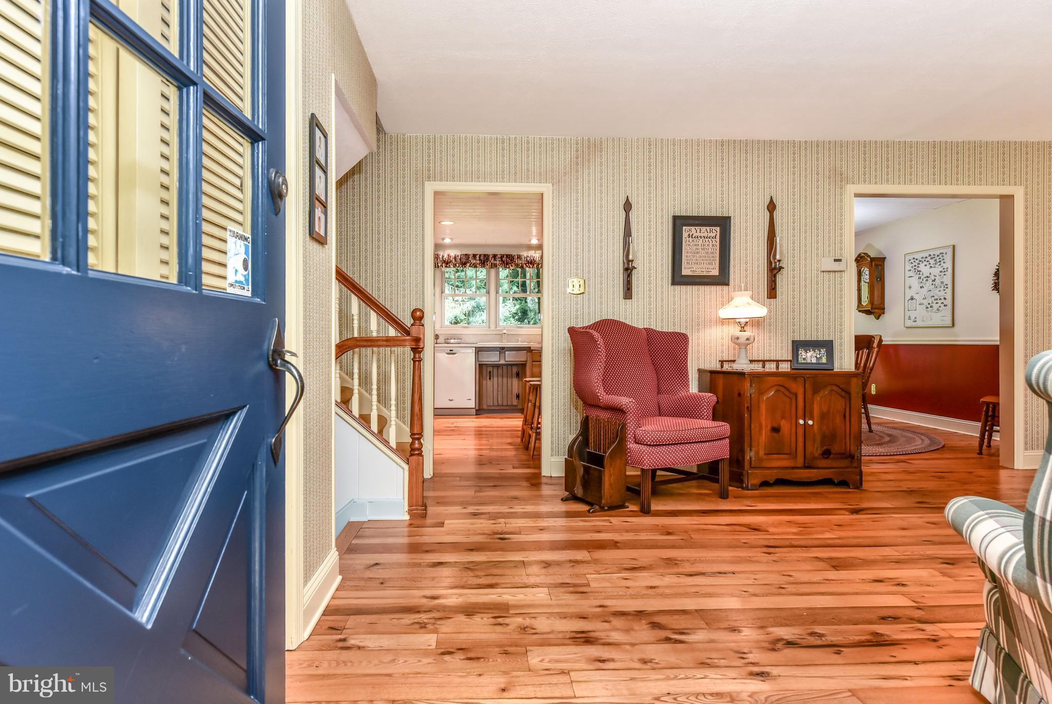 5 Atkinson Circle Elkton, MD 21921 - Photo 3 of 22 Living Room
