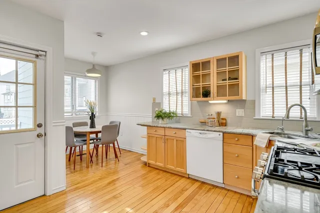 $645,000 | 12 Highland Avenue, Unit A, Arlington, MA 02476