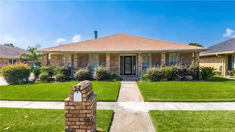 $435,000 | 641 Petit Berdot Drive, Kenner, LA 70065