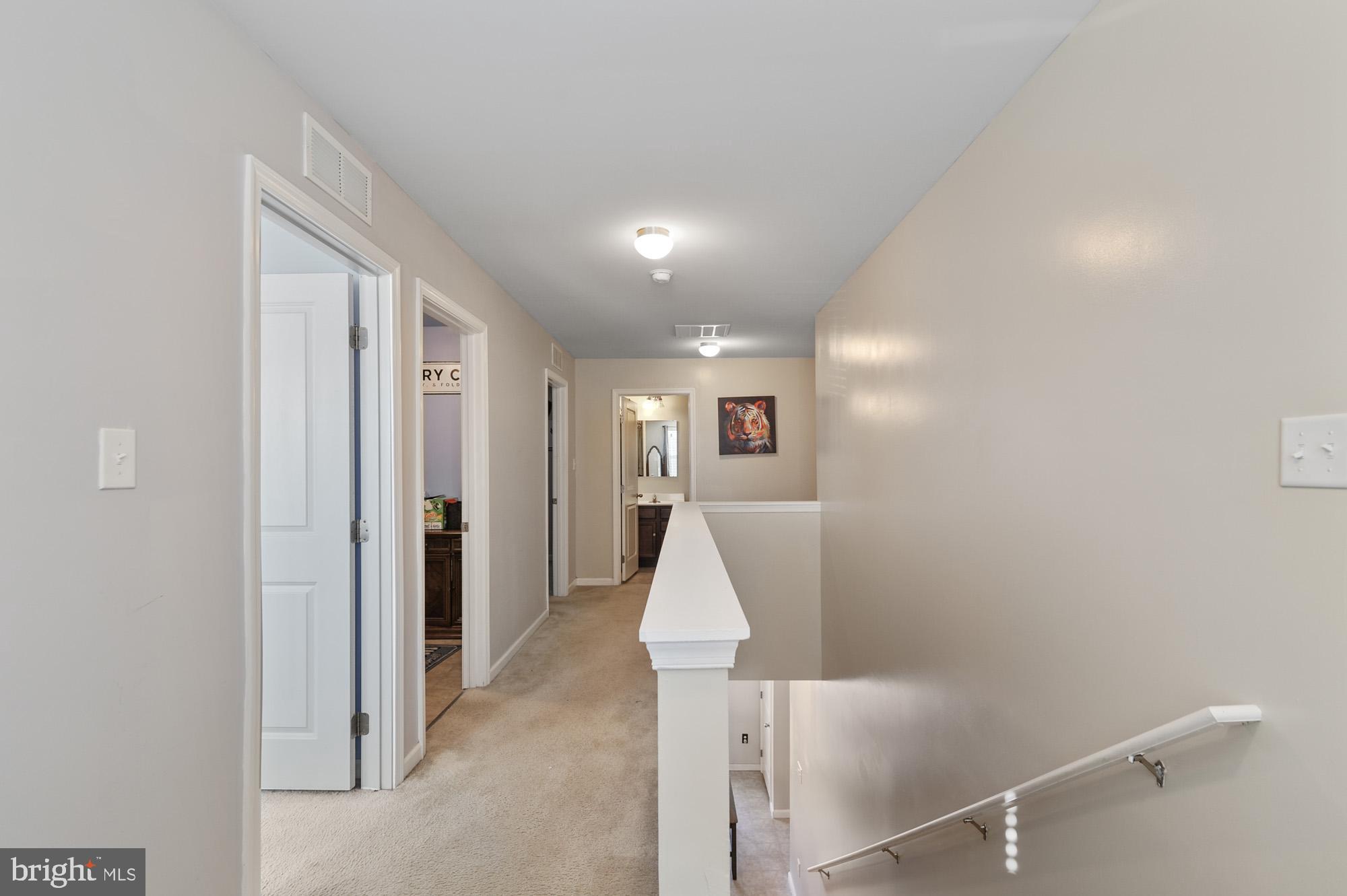 440 Nob Hill Road Dover, DE 19901 - Photo 15 of 29 Upstairs hallway
