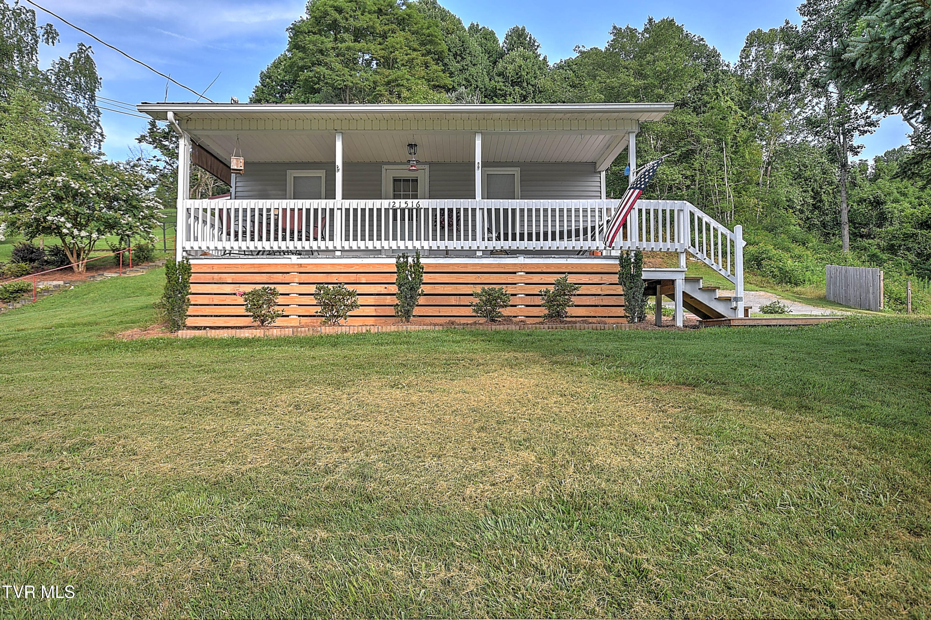 21516 Benhams Road Bristol, VA 24202 - Photo 1 of 39 21516 Benhams KB-3