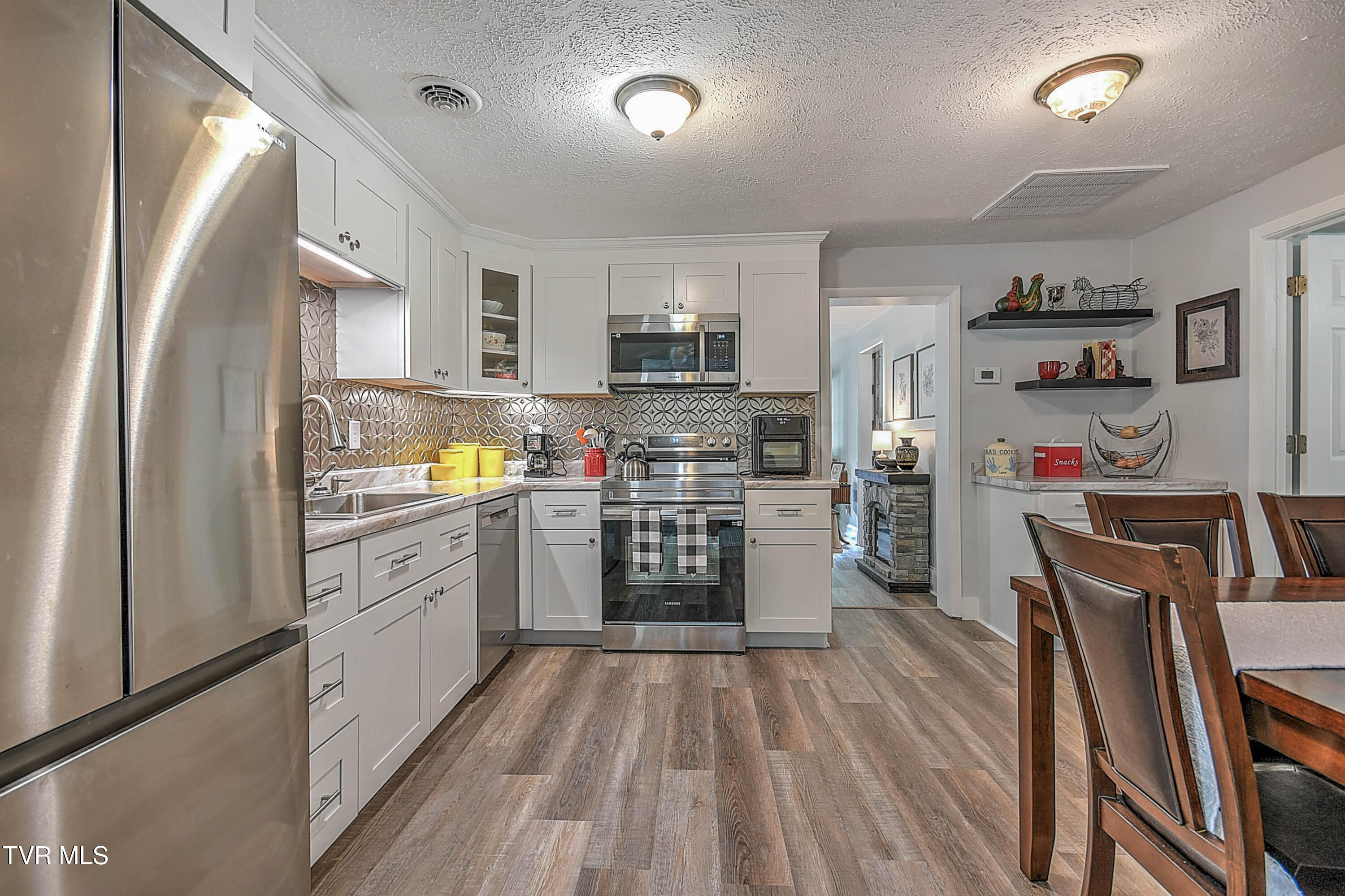 21516 Benhams Road Bristol, VA 24202 - Photo 14 of 39 21516 Benhams KB-20