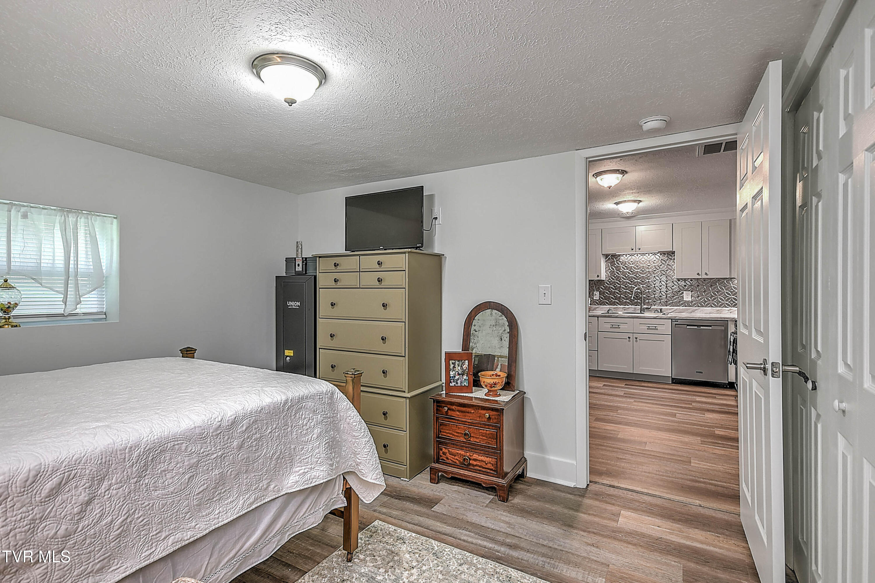 21516 Benhams Road Bristol, VA 24202 - Photo 19 of 39 21516 Benhams KB-33