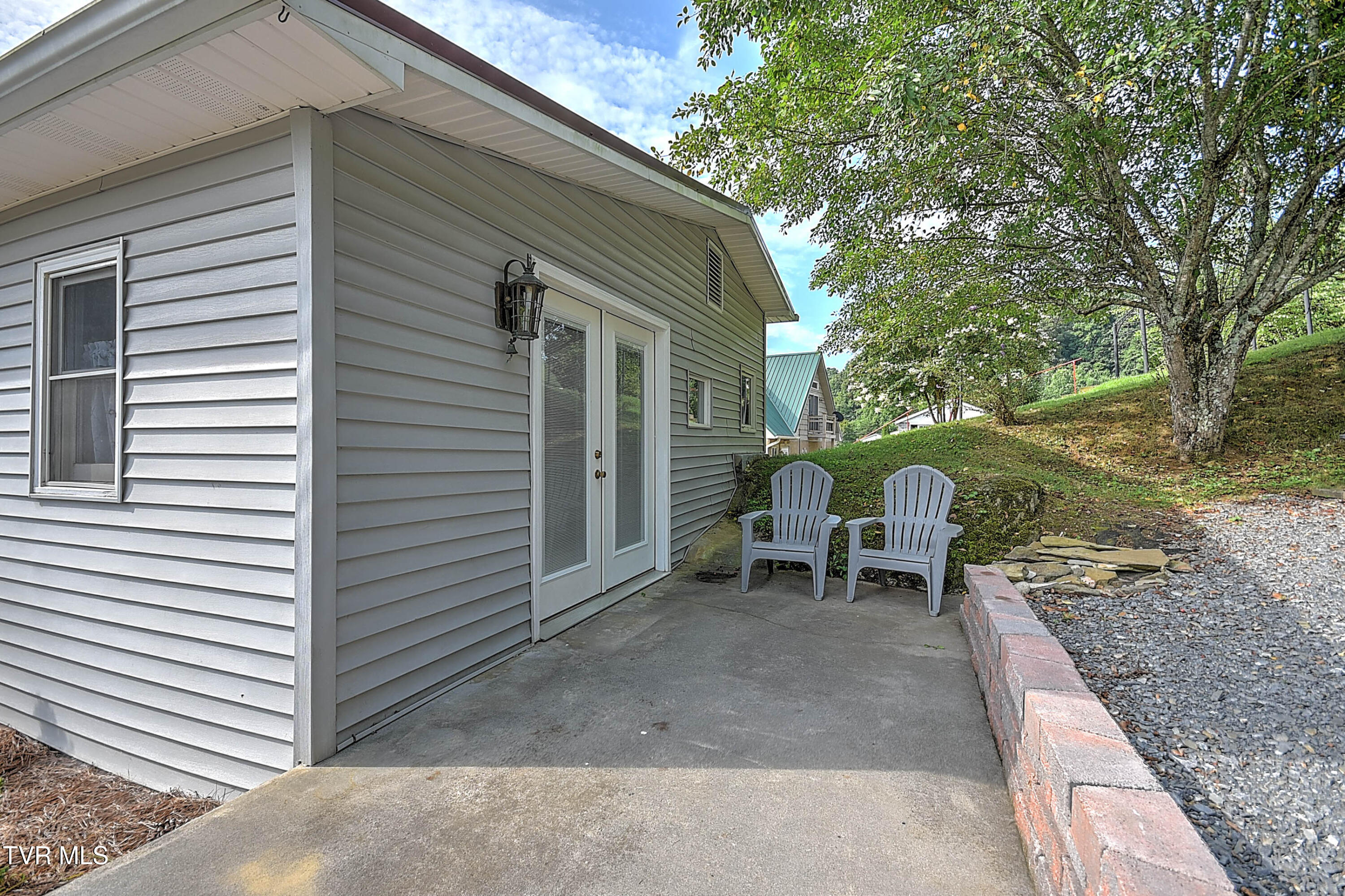 21516 Benhams Road Bristol, VA 24202 - Photo 29 of 39 21516 Benhams KB-41