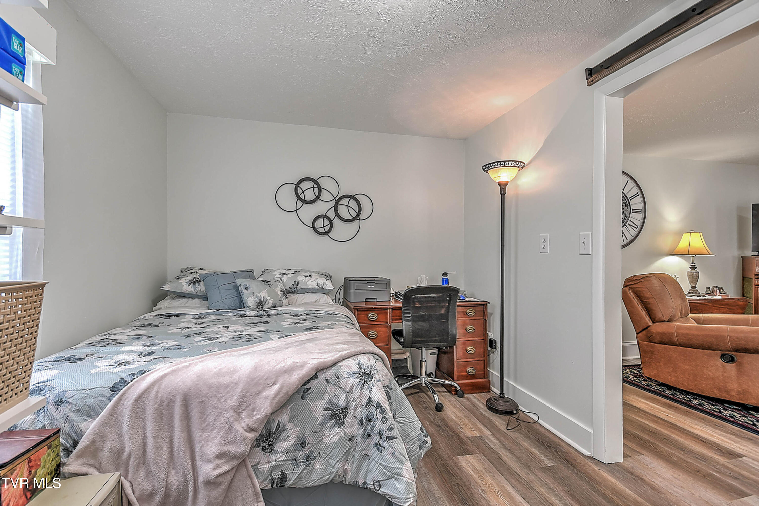 21516 Benhams Road Bristol, VA 24202 - Photo 9 of 39 21516 Benhams KB-36