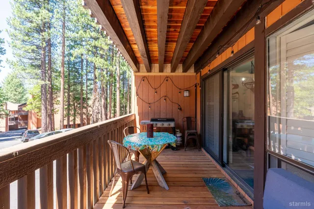 a porch with view of outdoor space