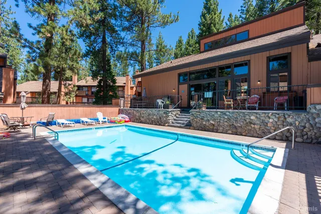 $495,000 | 1439 Ski Run Boulevard, Unit H4, South Lake Tahoe, CA 96150