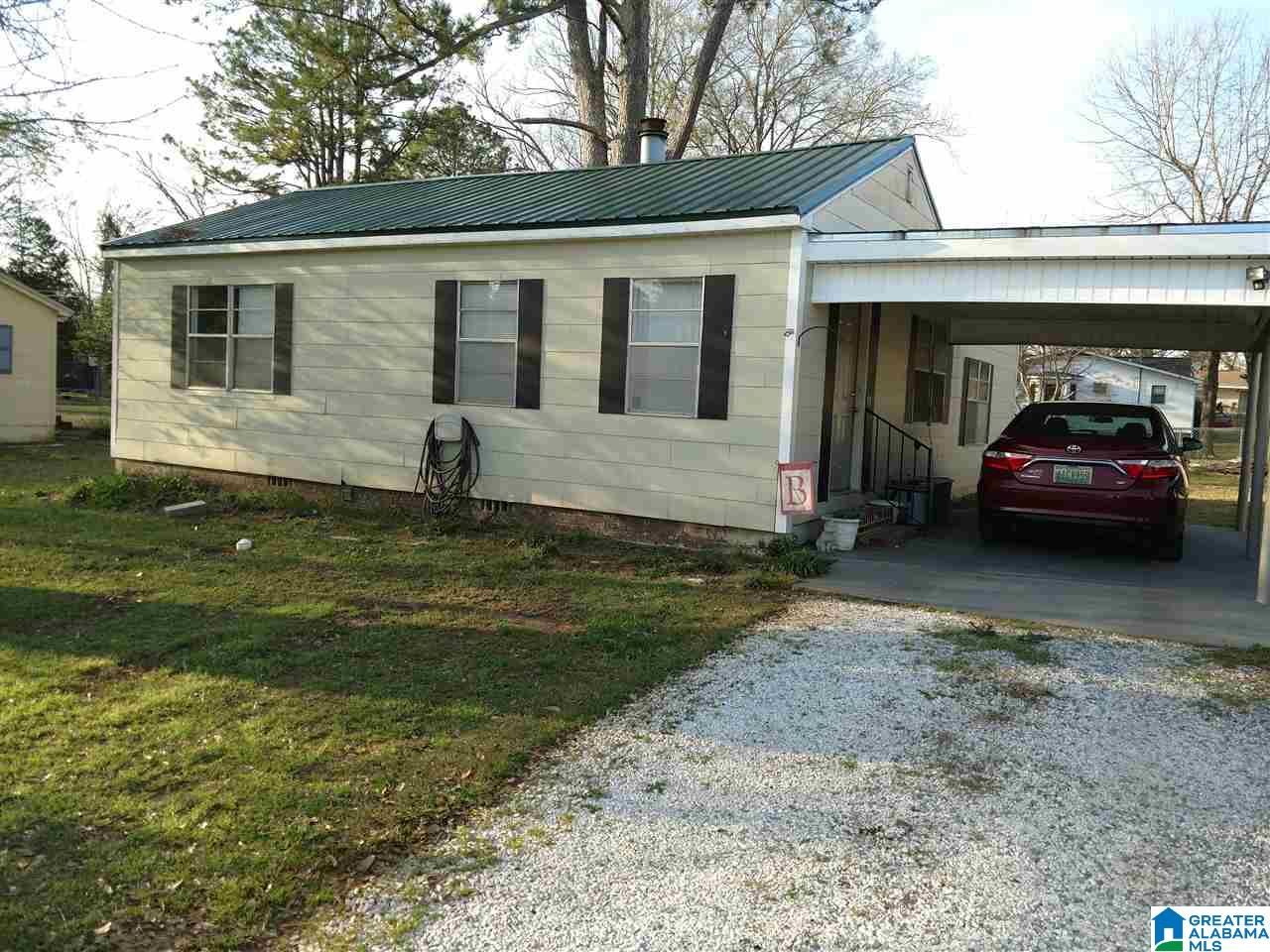 876 West Park Street Sylacauga, AL 35150 - Photo 1 of 11