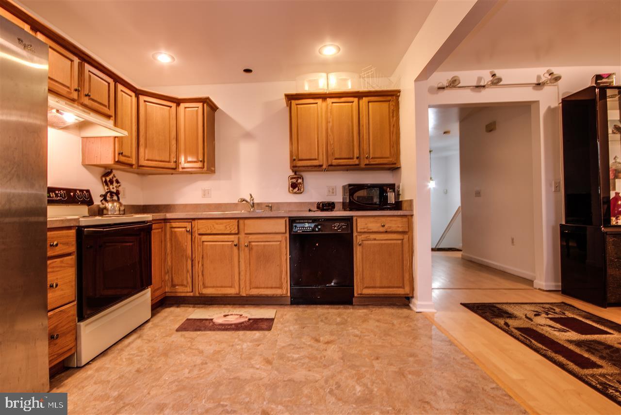 2251 Ionoff Road Harrisburg, PA 17110 - Photo 3 of 18 Gallery Image 3