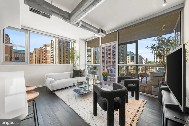 $700,000 | 3409 Wilson Boulevard, Unit 410, Arlington, VA 22201