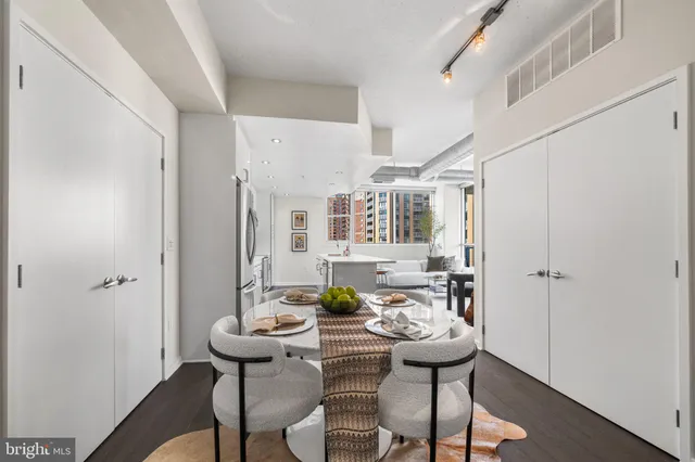 $700,000 | 3409 Wilson Boulevard, Unit 410, Arlington, VA 22201