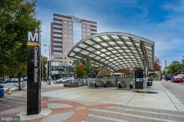 $700,000 | 3409 Wilson Boulevard, Unit 410, Arlington, VA 22201