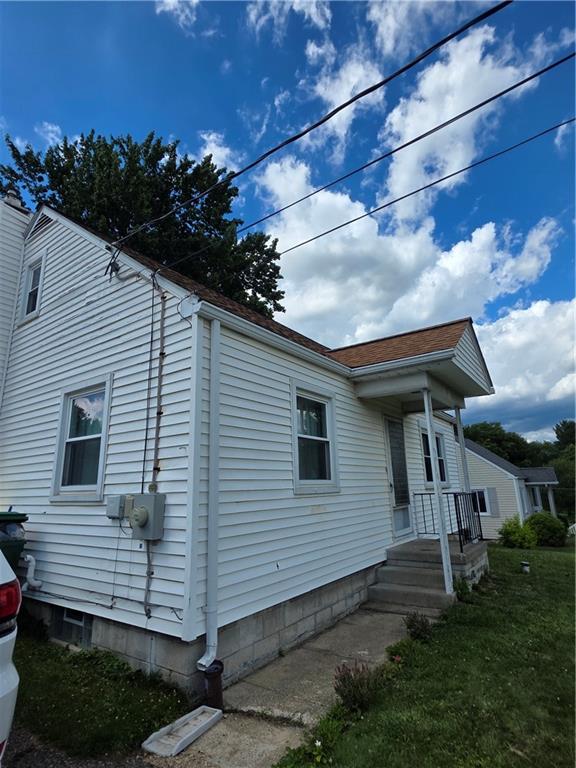 111 McCandless Avenue Butler, PA 16001 - Photo 2 of 32