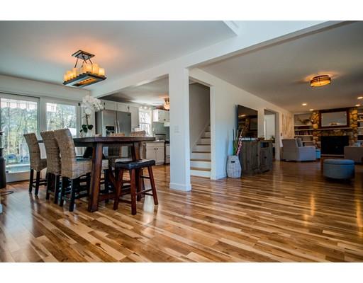 35 Bradford Lane Rochester, MA 02770 - Photo 6 of 29 Gallery Image 6