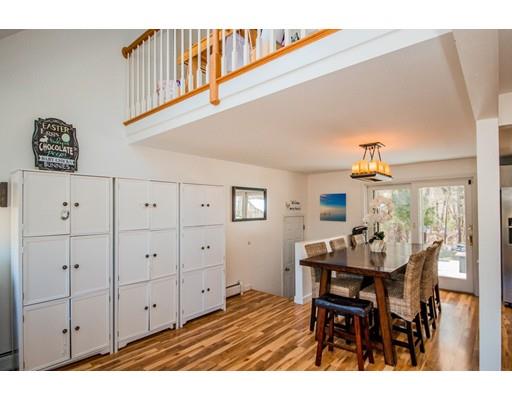 35 Bradford Lane Rochester, MA 02770 - Photo 8 of 29 Gallery Image 8