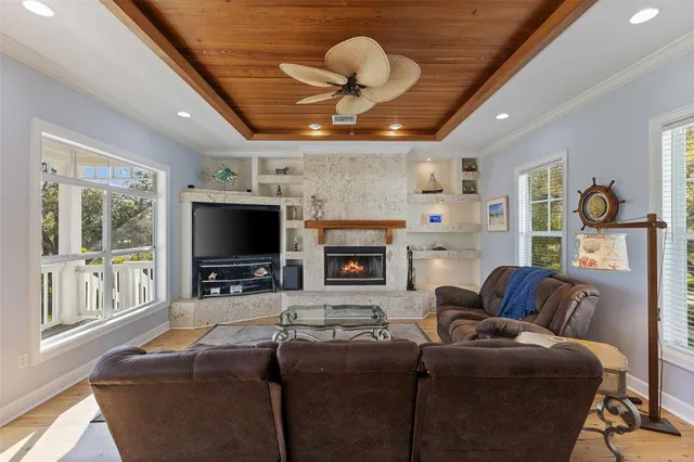 $4,750,000 | 450 Bayshore Drive, Terra Ceia, FL 34250