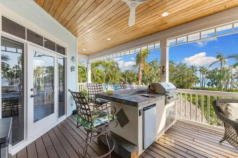 $4,750,000 | 450 Bayshore Drive, Terra Ceia, FL 34250