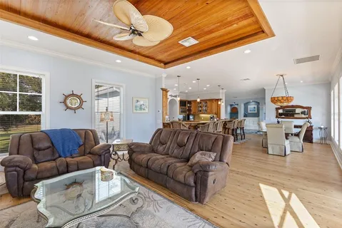 $4,750,000 | 450 Bayshore Drive, Terra Ceia, FL 34250