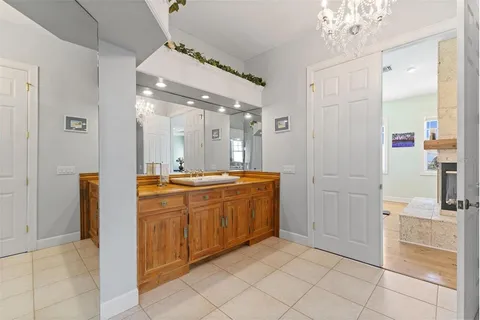 $4,750,000 | 450 Bayshore Drive, Terra Ceia, FL 34250