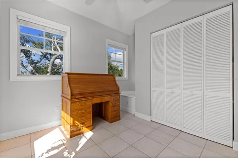 $4,750,000 | 450 Bayshore Drive, Terra Ceia, FL 34250