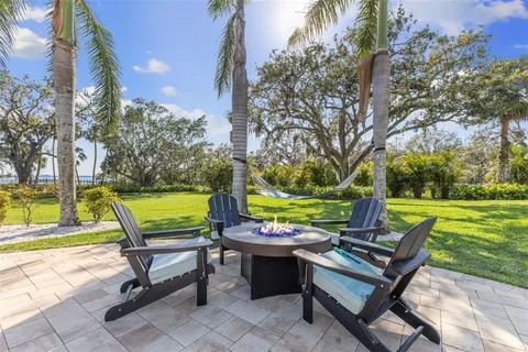 $4,750,000 | 450 Bayshore Drive, Terra Ceia, FL 34250