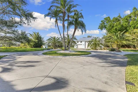 $4,750,000 | 450 Bayshore Drive, Terra Ceia, FL 34250