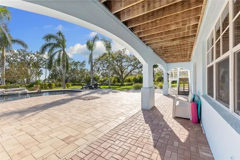 $4,750,000 | 450 Bayshore Drive, Terra Ceia, FL 34250