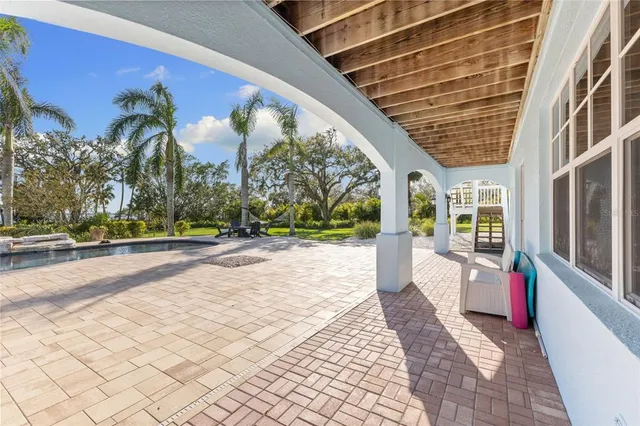 $4,750,000 | 450 Bayshore Drive, Terra Ceia, FL 34250