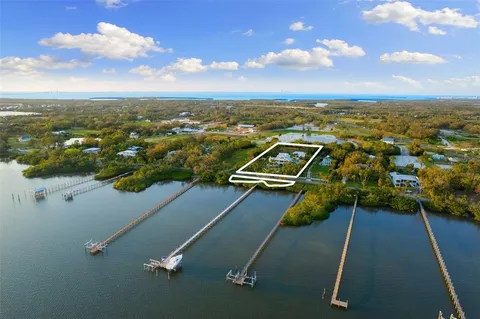 $4,750,000 | 450 Bayshore Drive, Terra Ceia, FL 34250