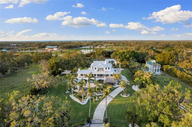 $4,750,000 | 450 Bayshore Drive, Terra Ceia, FL 34250