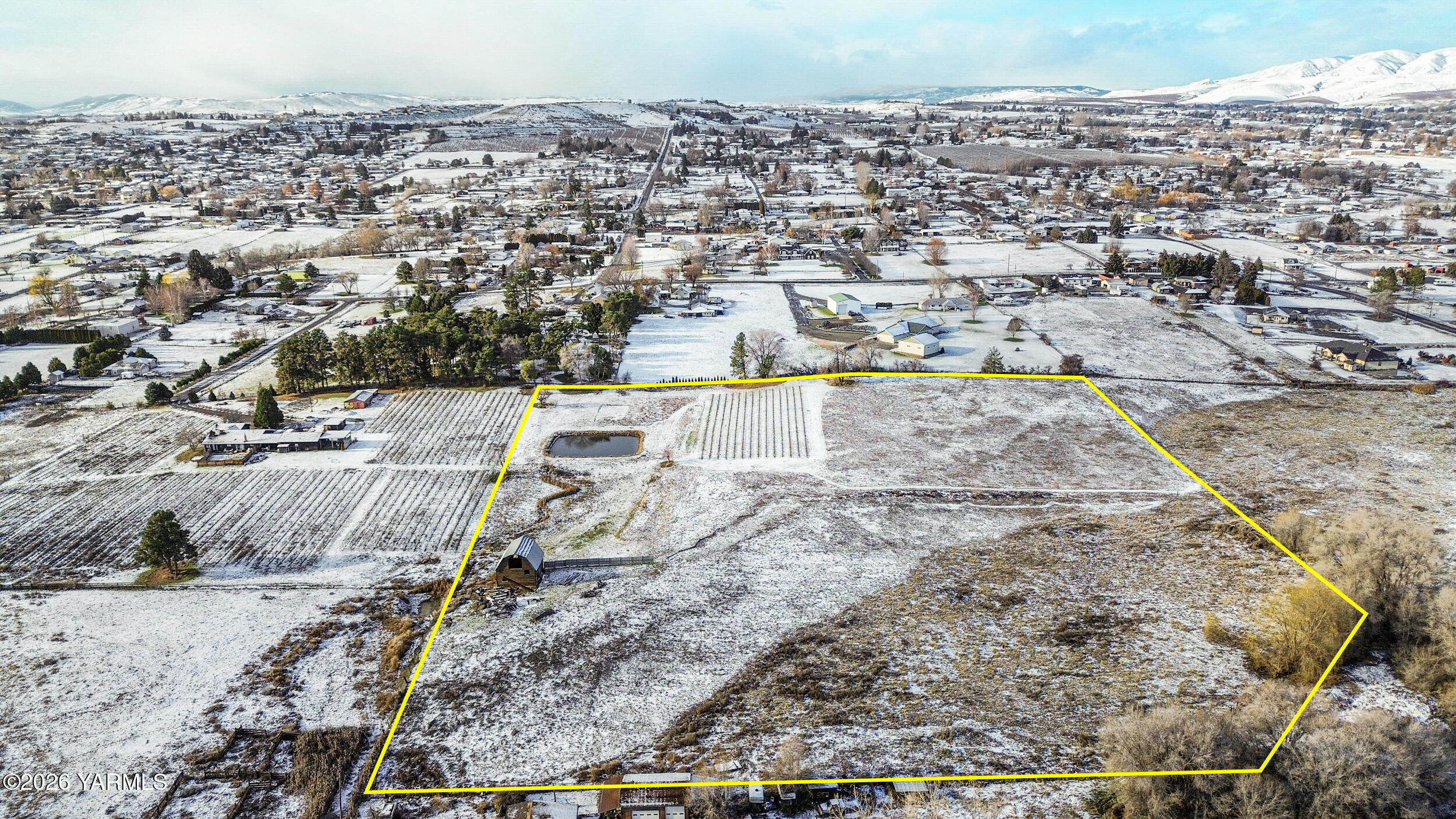 Nka Nka Wenas/lancaster Road Selah, WA 98942 - Photo 6 of 7 an aerial view of residential houses with outdoor space