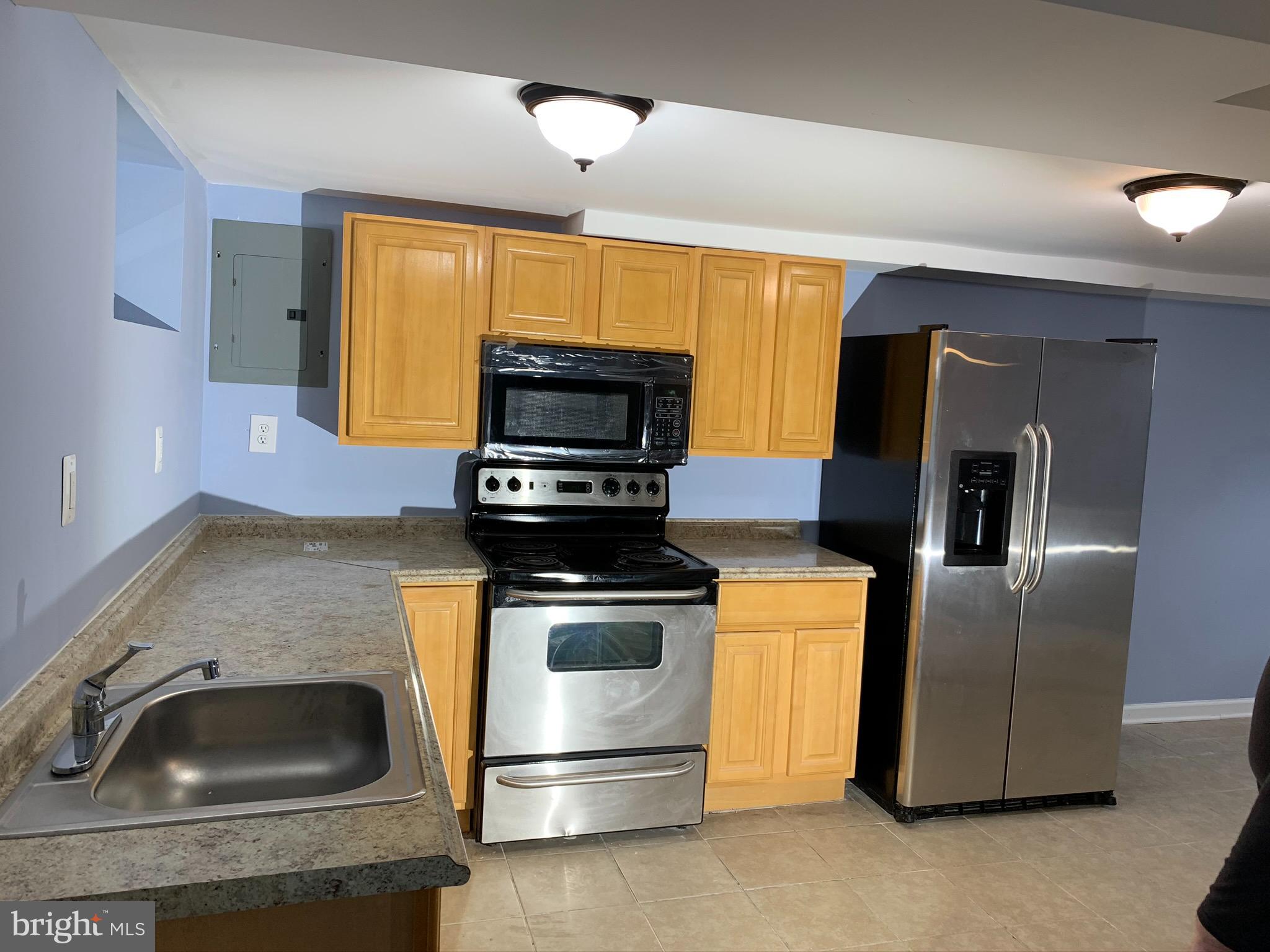 212 West Edgevale Road Baltimore, MD 21225 - Photo 11 of 65