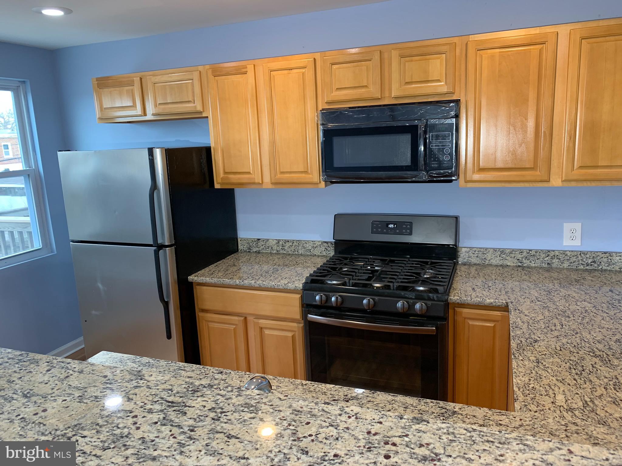 212 West Edgevale Road Baltimore, MD 21225 - Photo 16 of 65