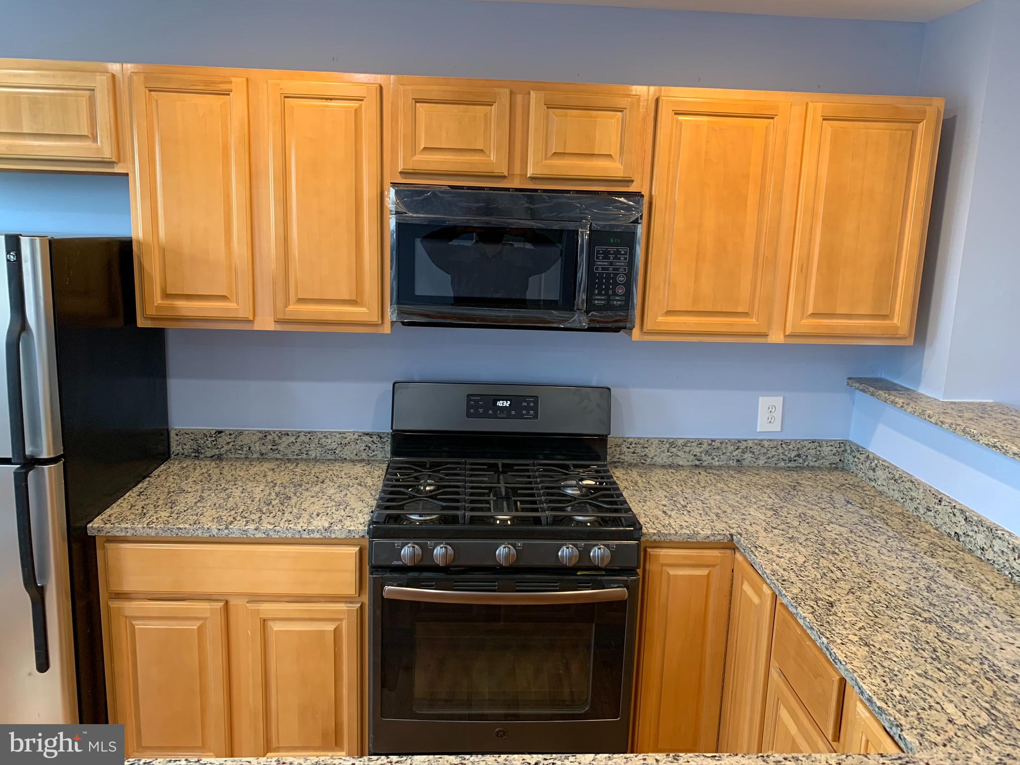 212 West Edgevale Road Baltimore, MD 21225 - Photo 3 of 65