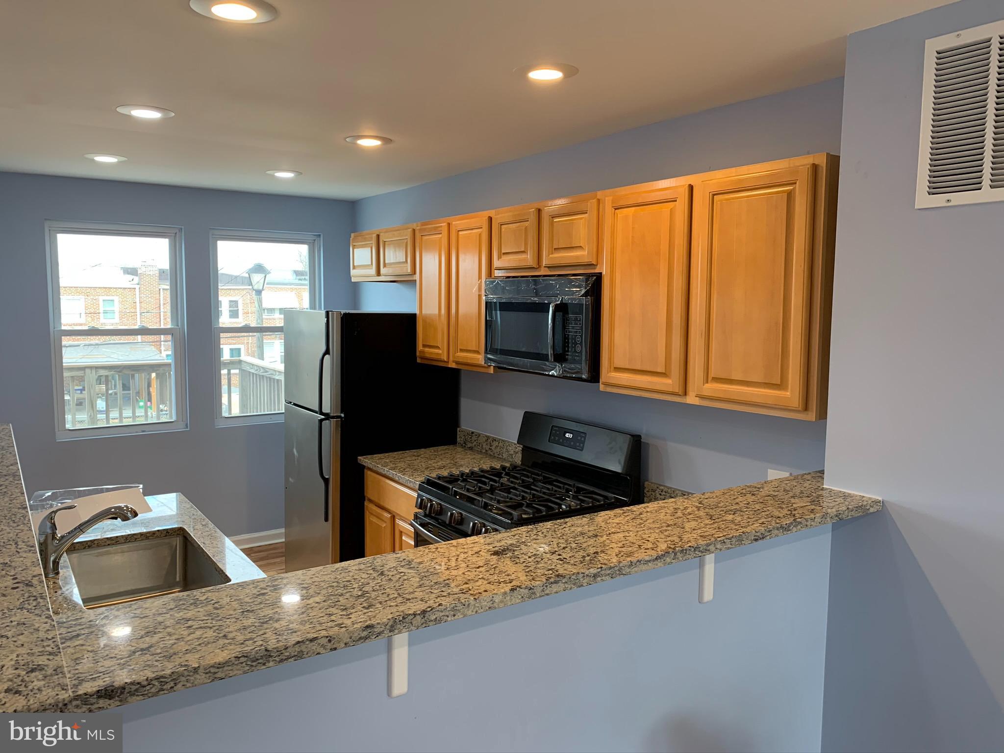 212 West Edgevale Road Baltimore, MD 21225 - Photo 7 of 65