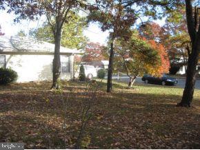 8 Magnolia Road Manahawkin, NJ 08050 - Photo 13 of 24 Gallery Image 13