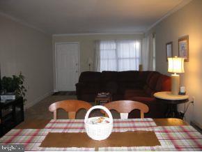 8 Magnolia Road Manahawkin, NJ 08050 - Photo 3 of 24 Gallery Image 3