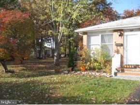 8 Magnolia Road Manahawkin, NJ 08050 - Photo 7 of 24 Gallery Image 7
